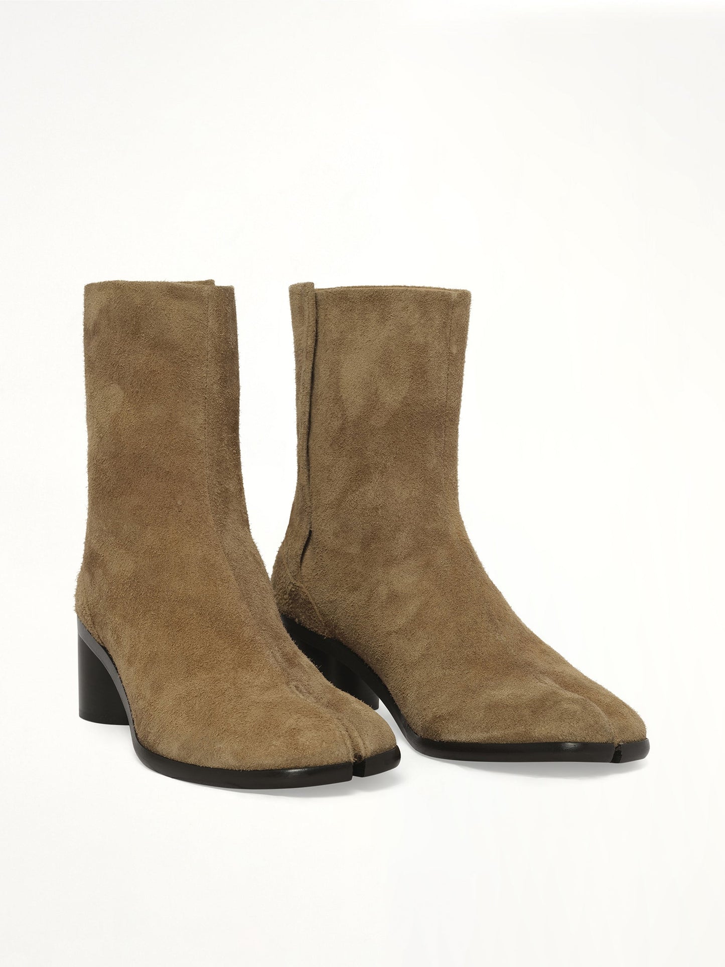 MAISON MARGIELA Tabi Ankle 8cm Boots (Brown)