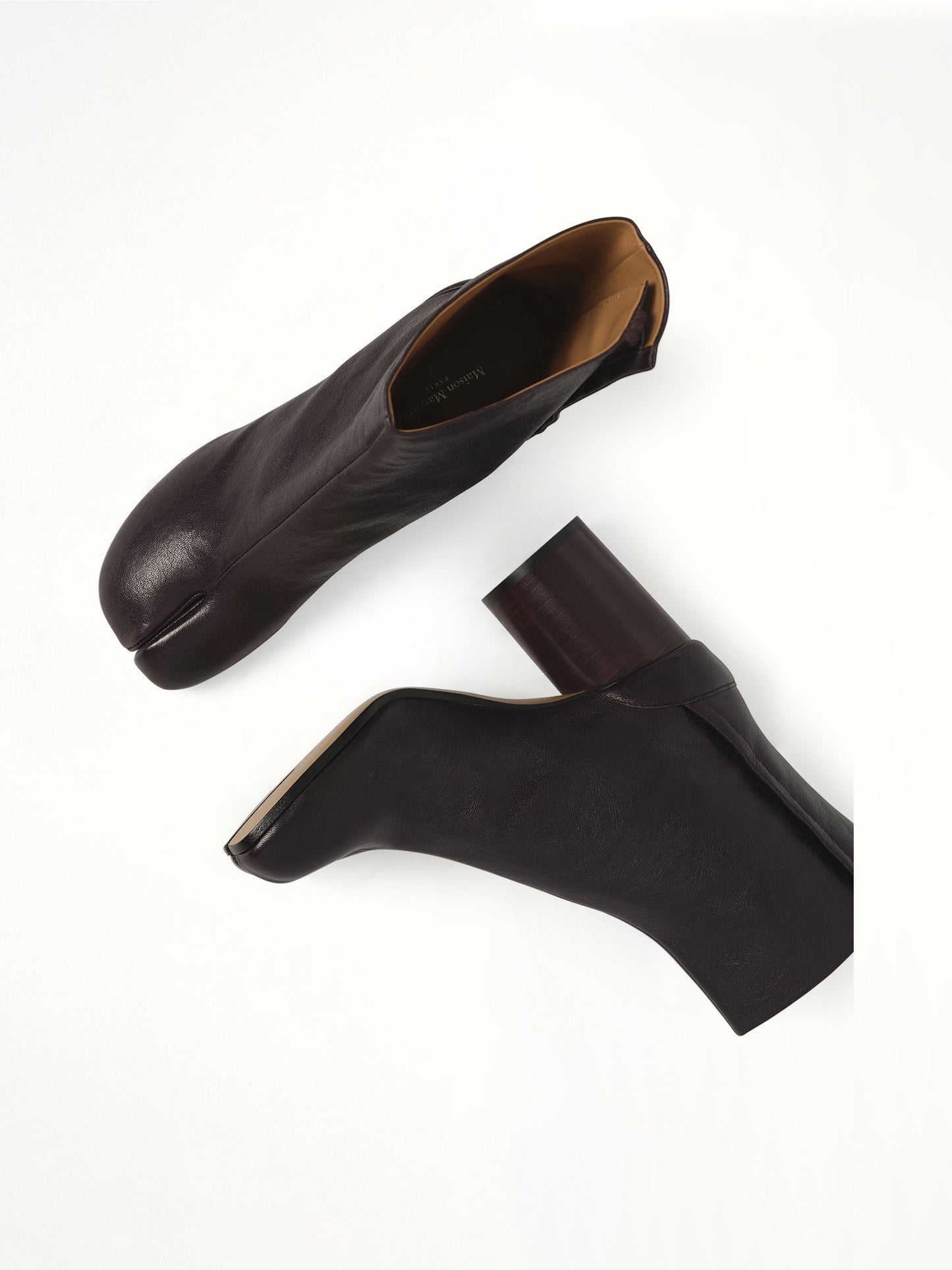 MAISON MARGIELA Tabi Ankle Boots 8cm (Purple)