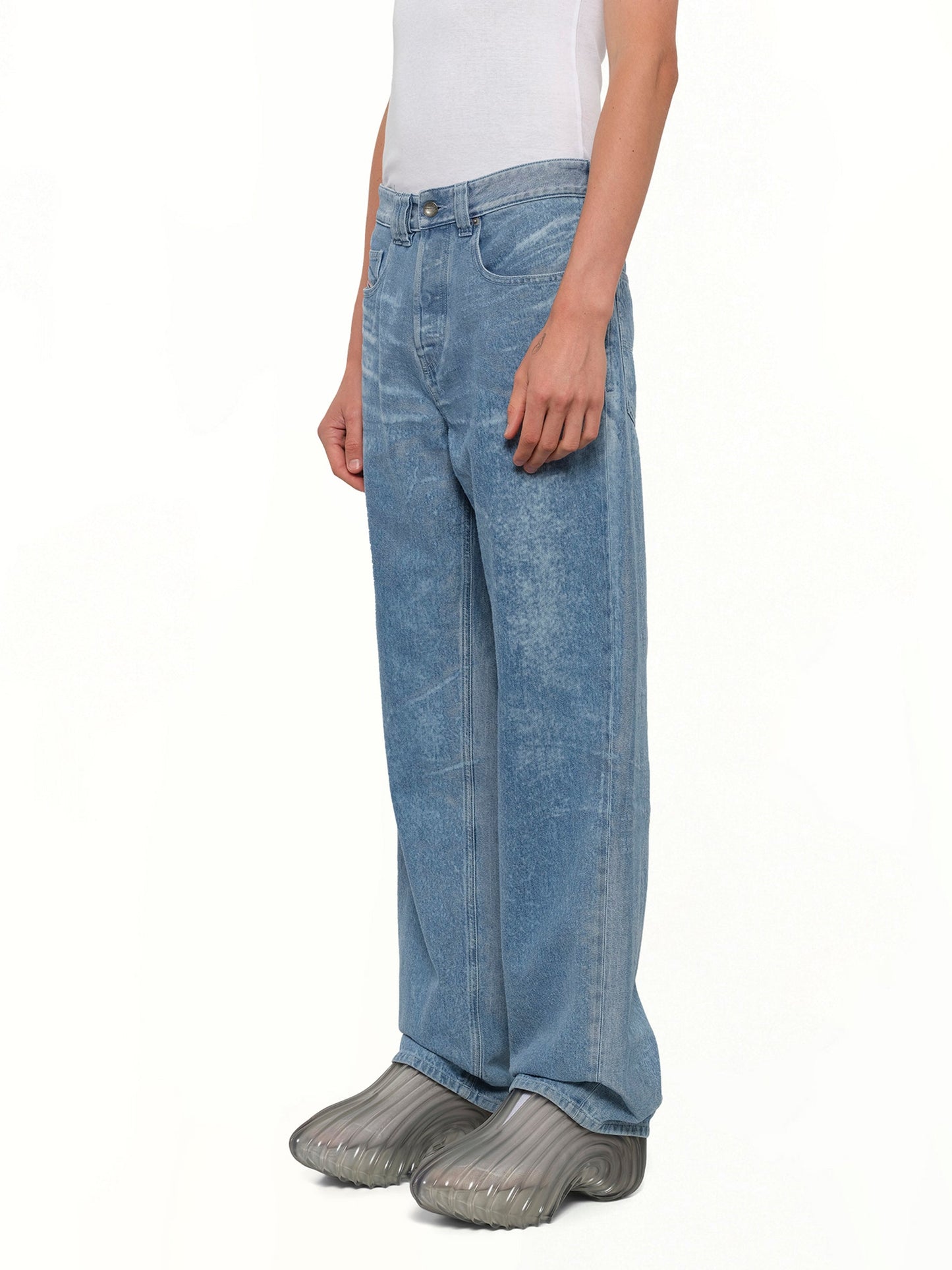 DIESEL 2001 D-MACRO-FSI1 Jeans (Blue)