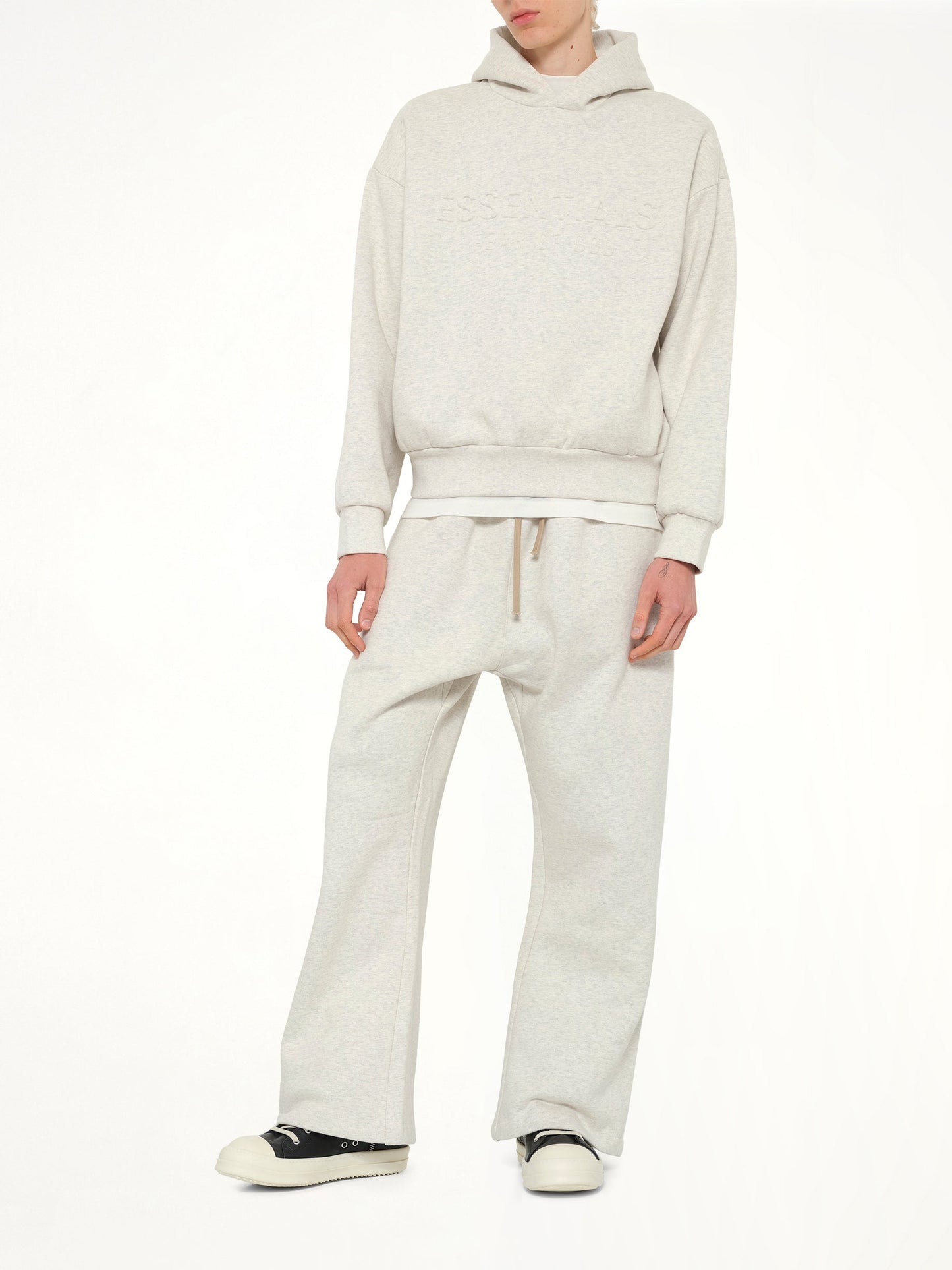 FEAR OF GOD ESSENTIALS Classic Hoodie (Beige)