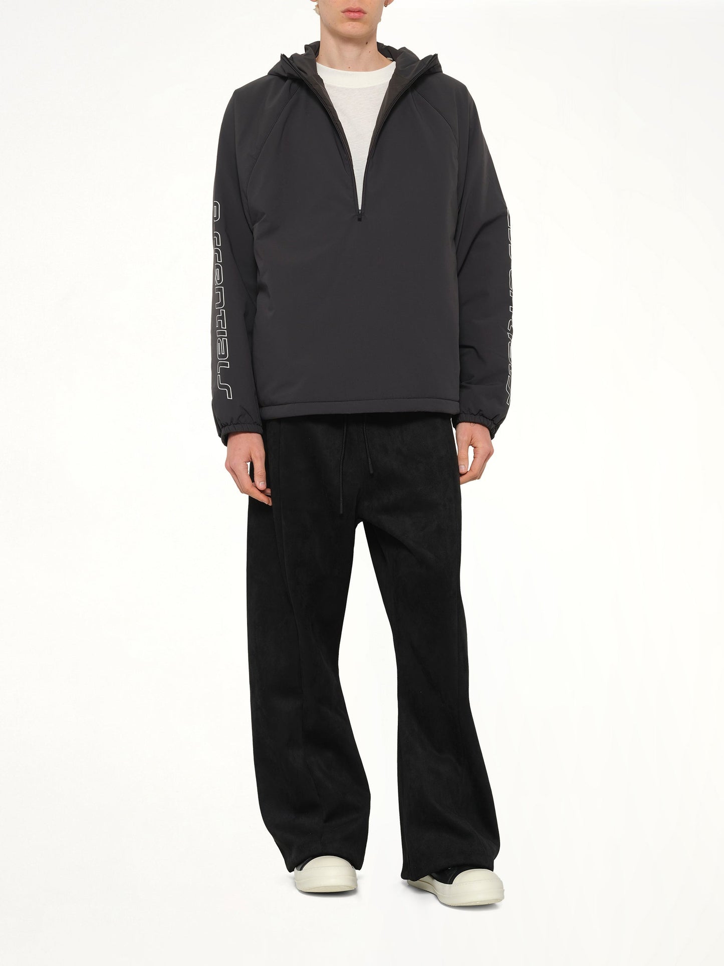 FEAR OF GOD ESSENTIALS Half Zip Anorak (Black)