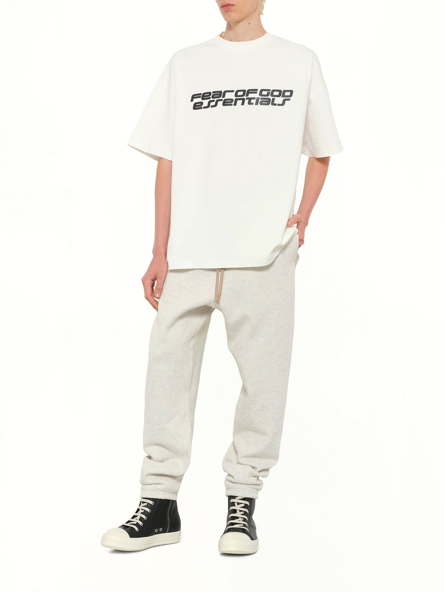 FEAR OF GOD ESSENTIALS Classic Sweatpant (Beige)