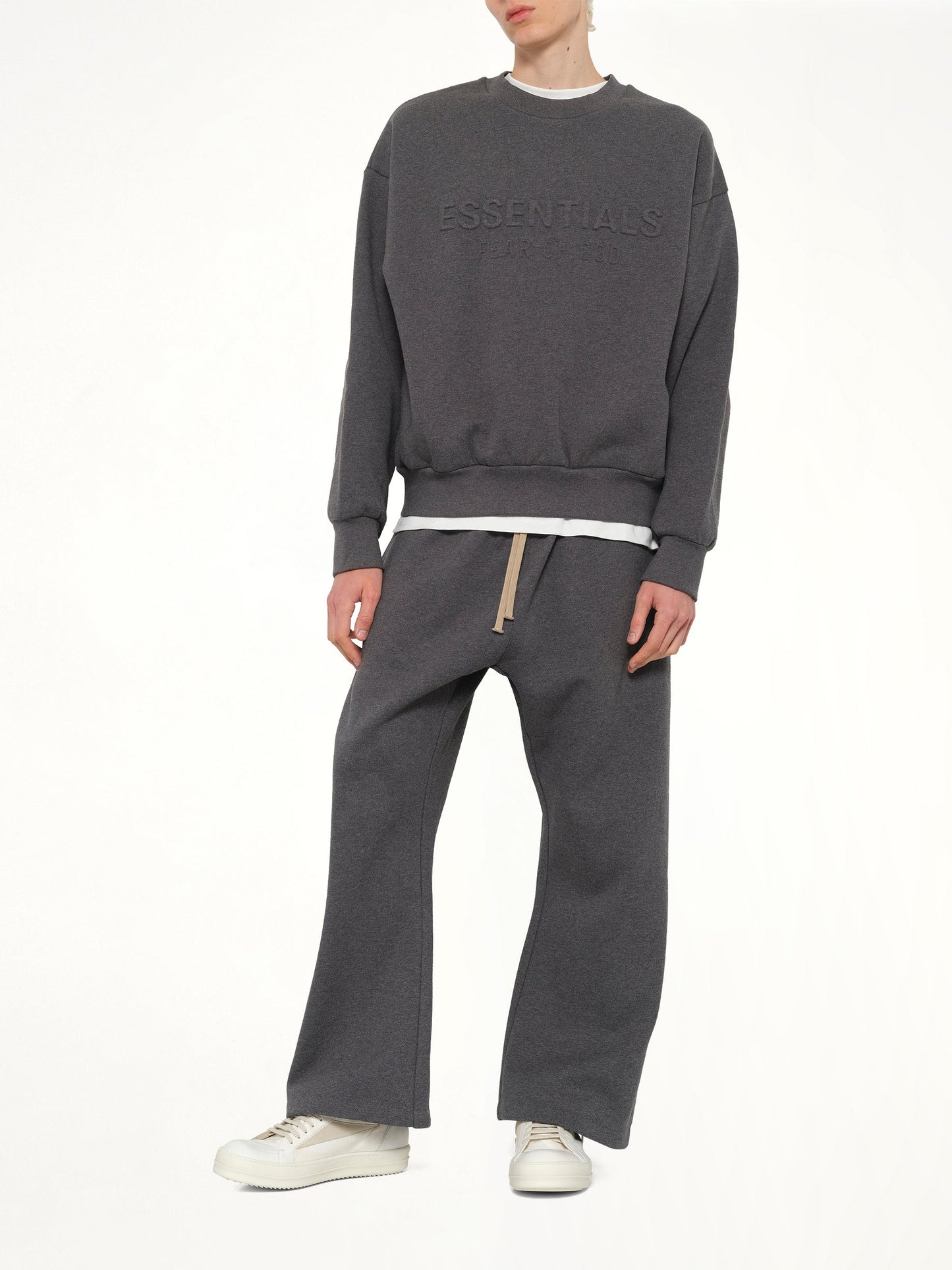 FEAR OF GOD ESSENTIALS Classic Crewneck Sweatshirt (Charcoal Heather)