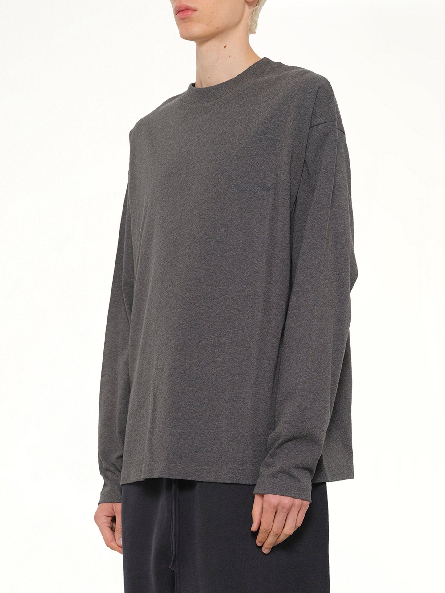 FEAR OF GOD ESSENTIALS Classic Long Sleeve T-Shirt (Charcoal Heather)
