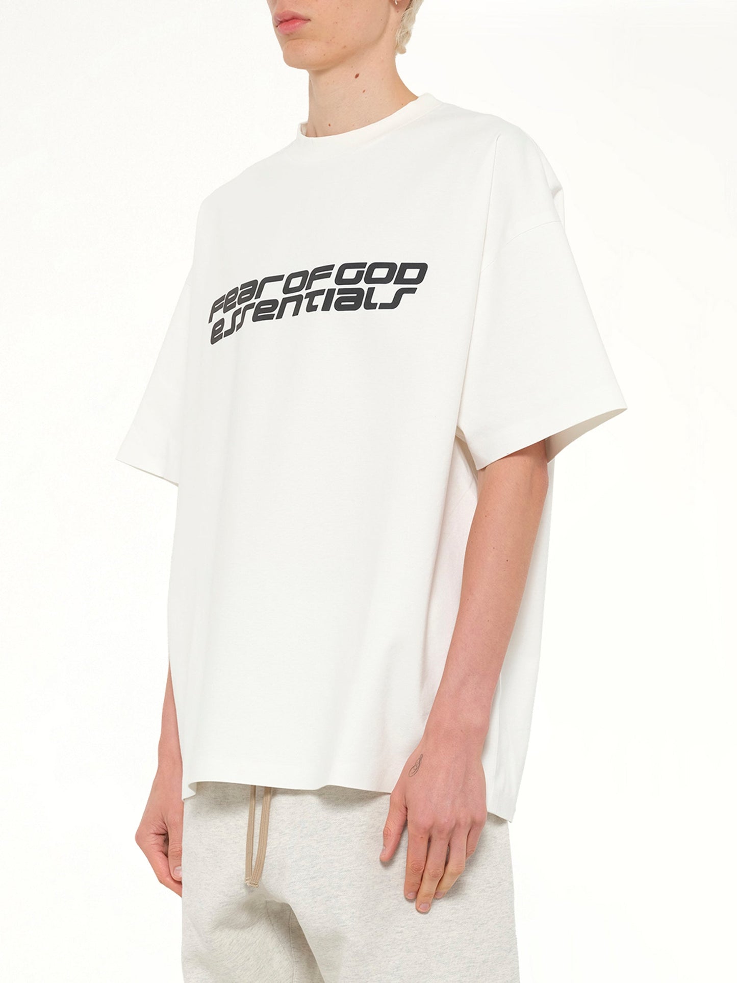 FEAR OF GOD ESSENTIALS 90's Short Sleeve T-Shirt (Ivory)