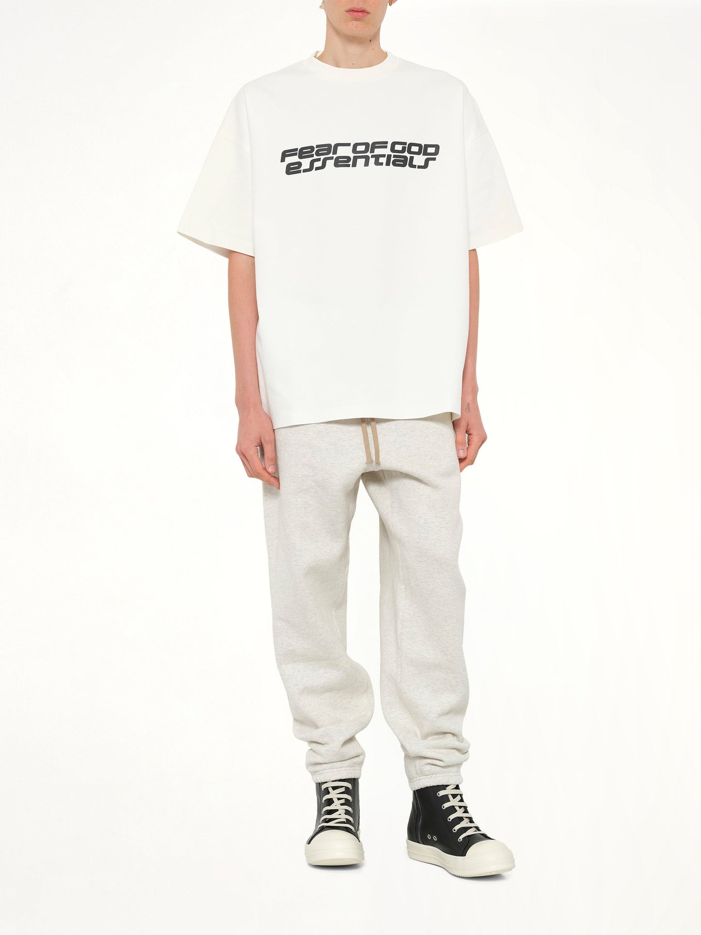 FEAR OF GOD ESSENTIALS 90's Short Sleeve T-Shirt (Ivory)