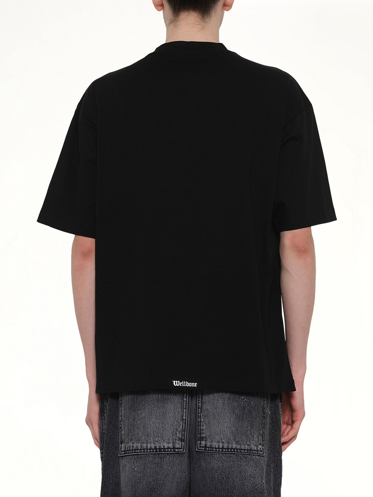 WE11DONE Gothic Logo Short-Sleeved T-Shirt (Black)
