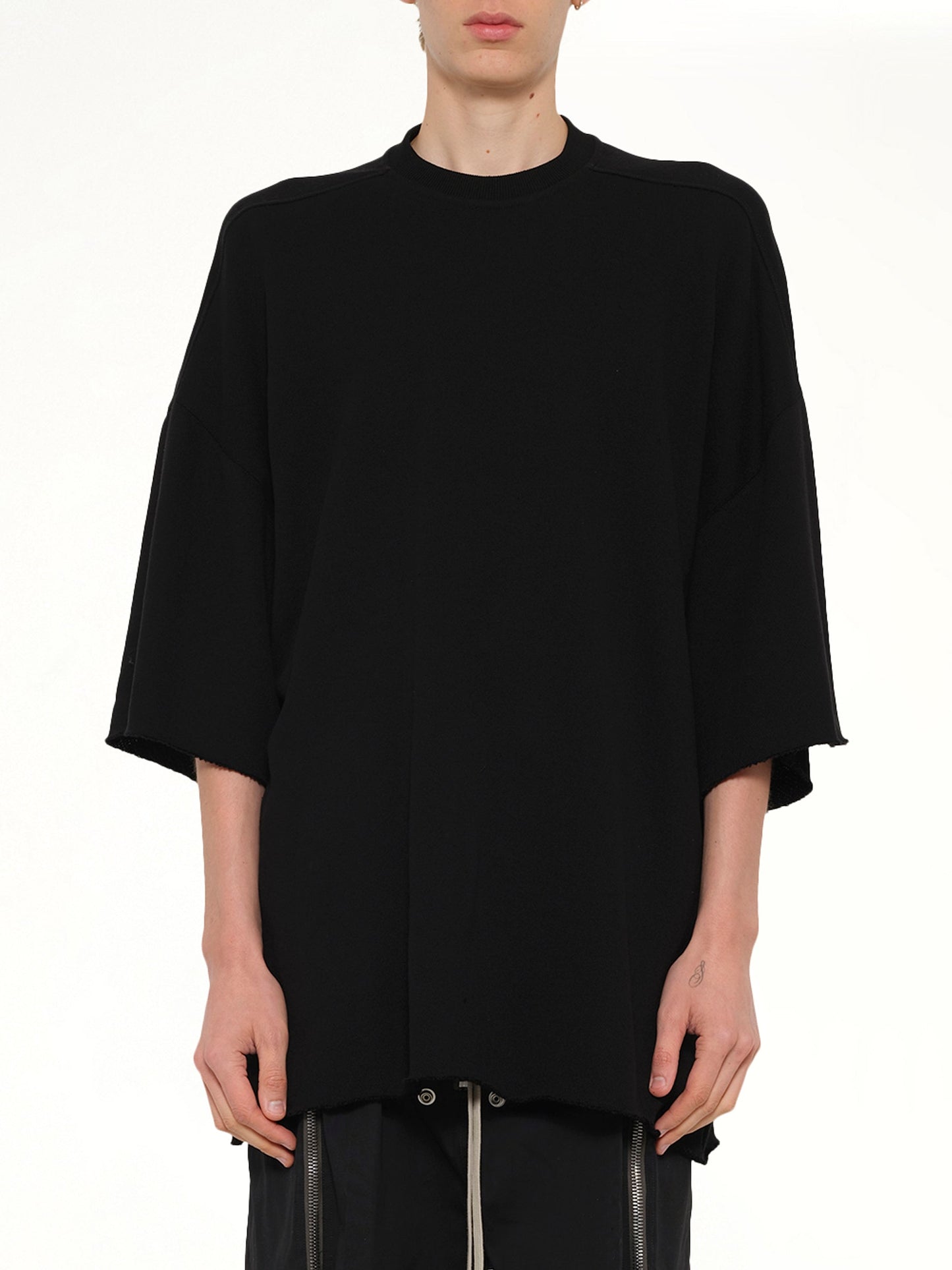 Image of T-Shirts. Product name - Light Tommy T-Shirt in Black colour by brand - RICK OWENS