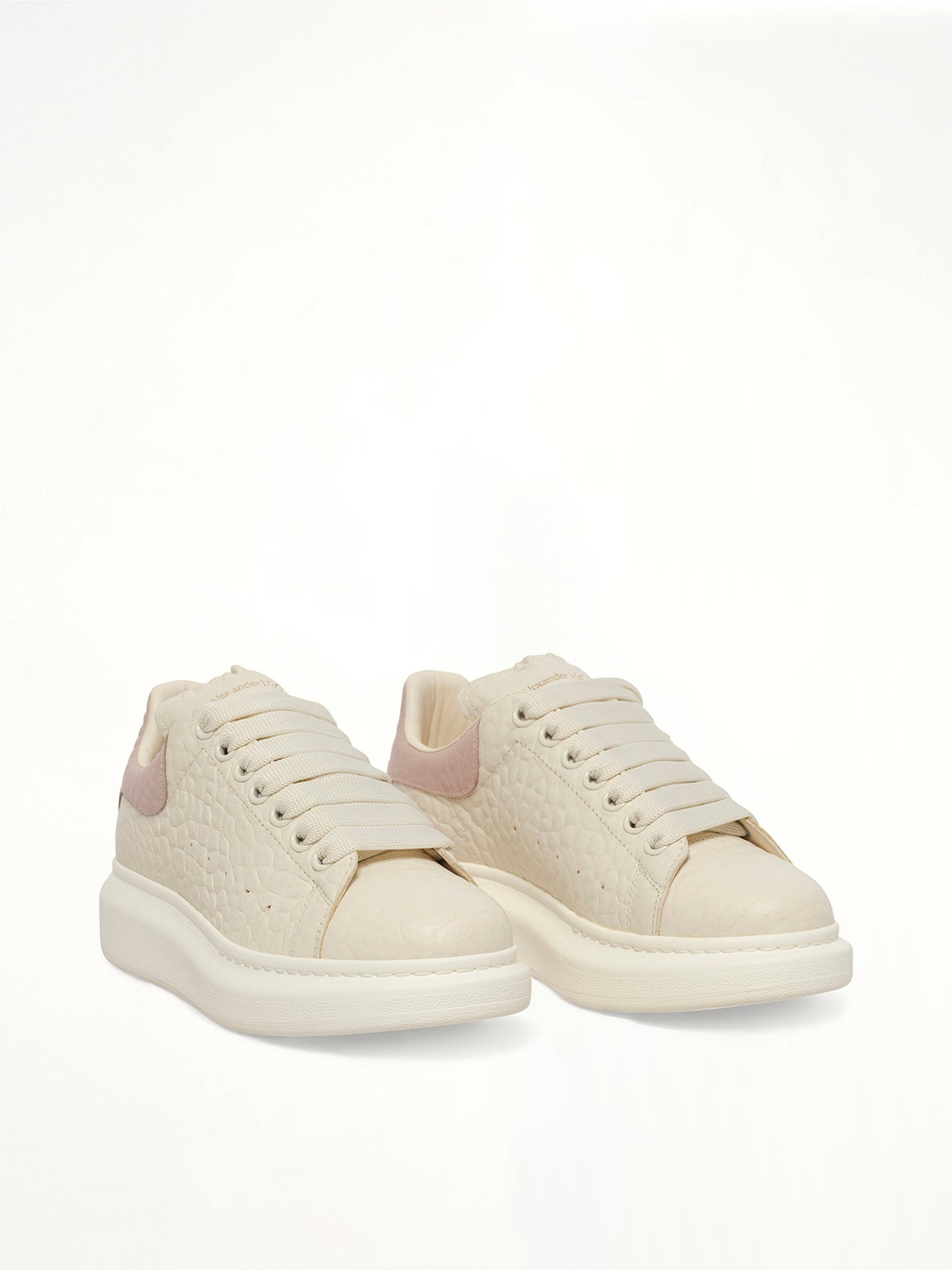 ALEXANDER MCQUEEN Dumbo Leather Larry Sneaker (White)