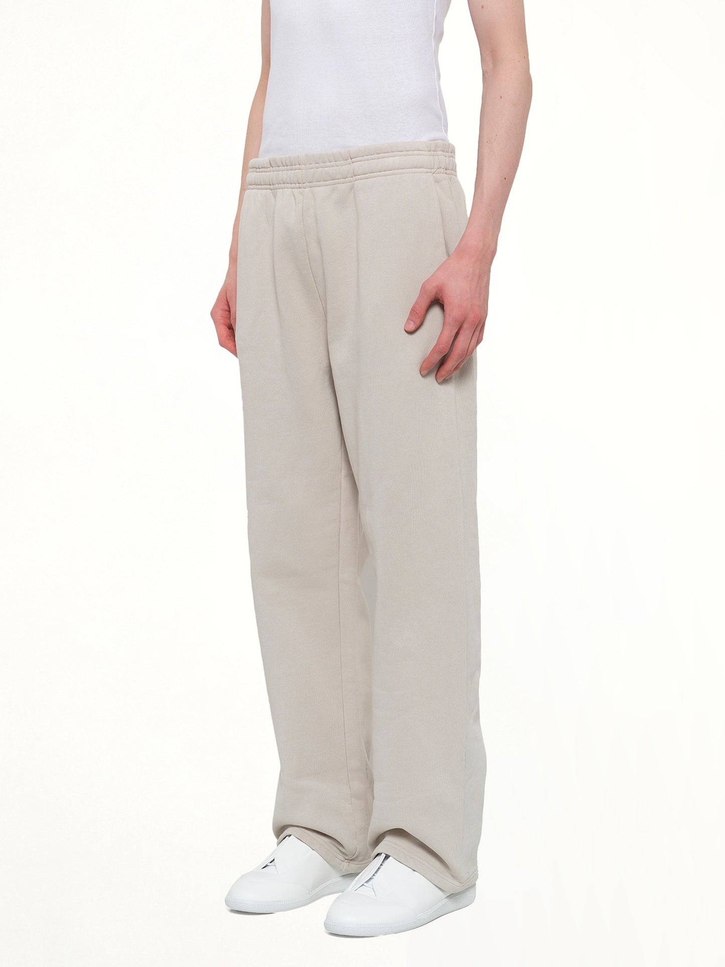ENTIRE STUDIOS Straight Leg Sweatpant (White)