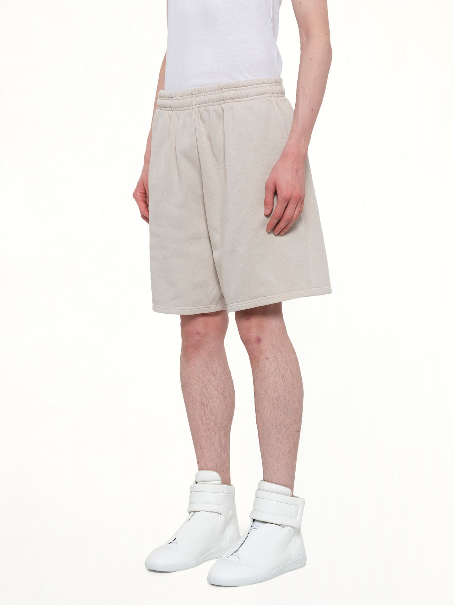 ENTIRE STUDIOS Standard Sweatshort (White)
