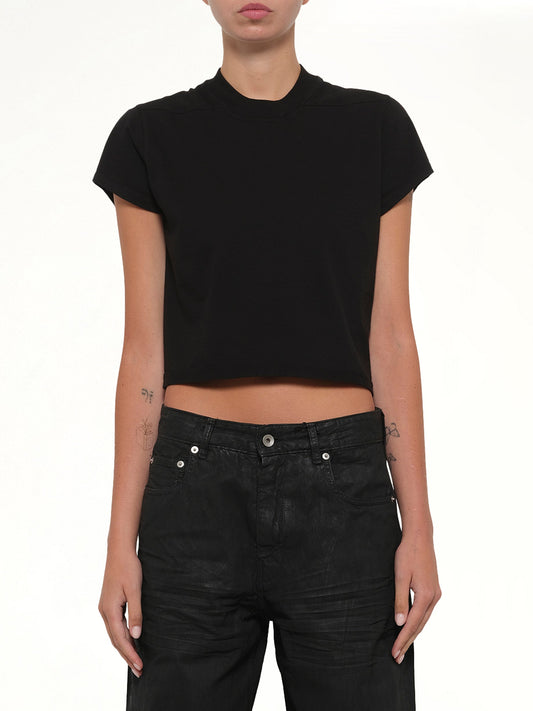 Image of a model wearing Tops. Product name - Cropped Small Level T in Black colour by brand - RICK OWENS DRKSHDW