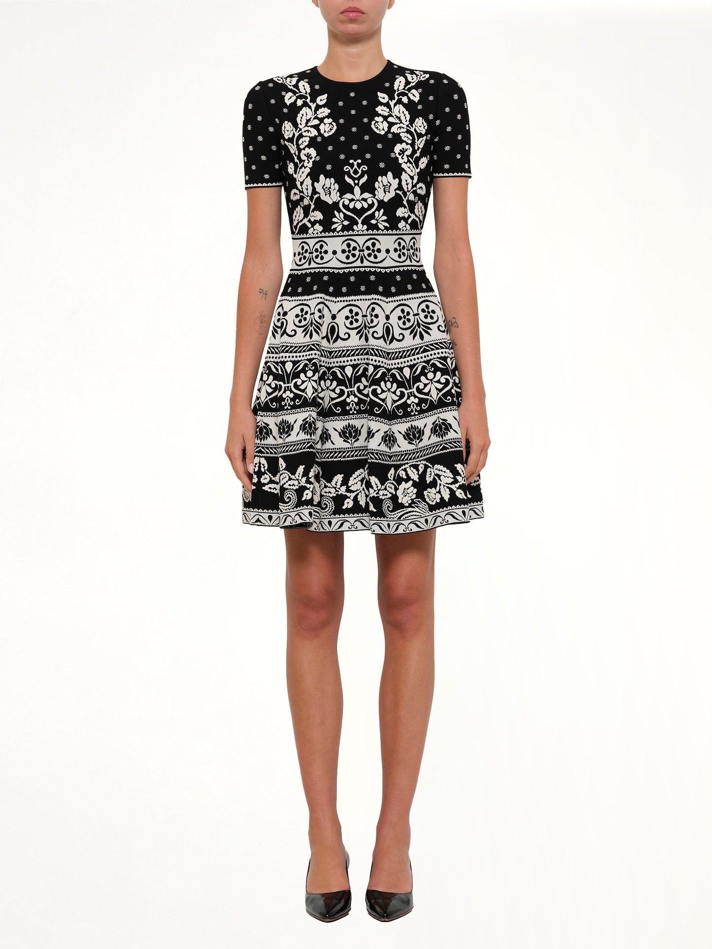 ALEXANDER MCQUEEN Floral Mini Dress (Black)