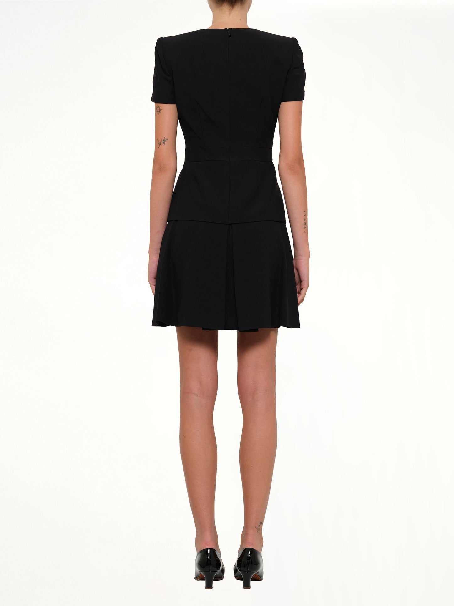 ALEXANDER MCQUEEN Leaf Crepe Dress (Black)