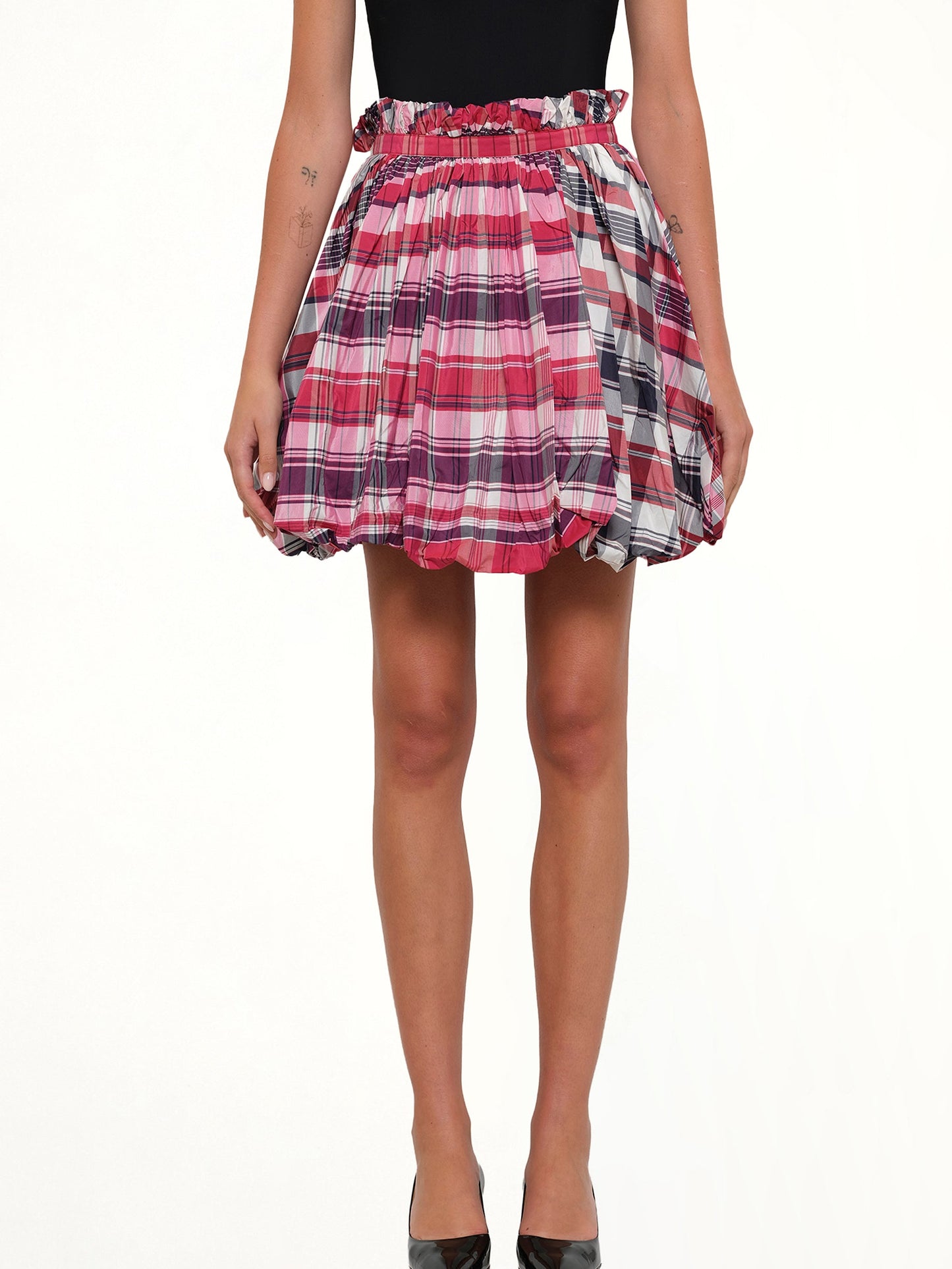 Image of a model wearing Skirts. Productname: Amq Country Mini Skirt in Red colour by brand - ALEXANDER MCQUEEN