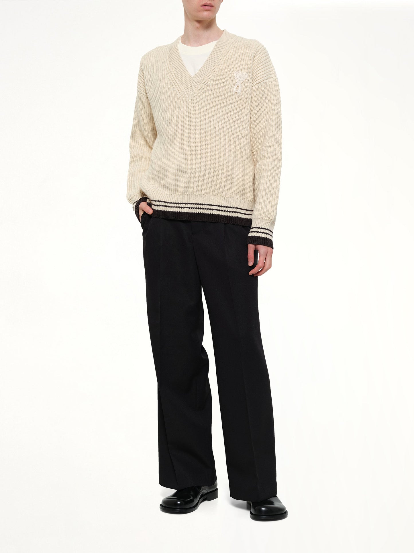 PARIS Ami De Coeur V Neck College Sweater (White)