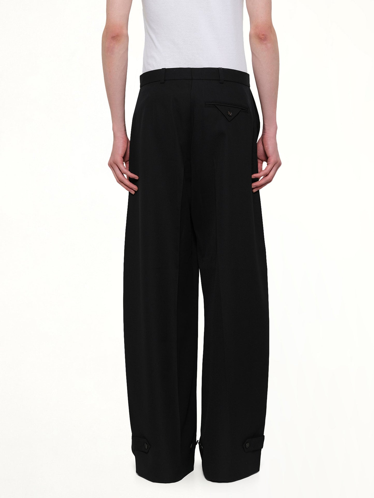 EGONLAB Fluid Tailored Wide Leg Pants (Black)
