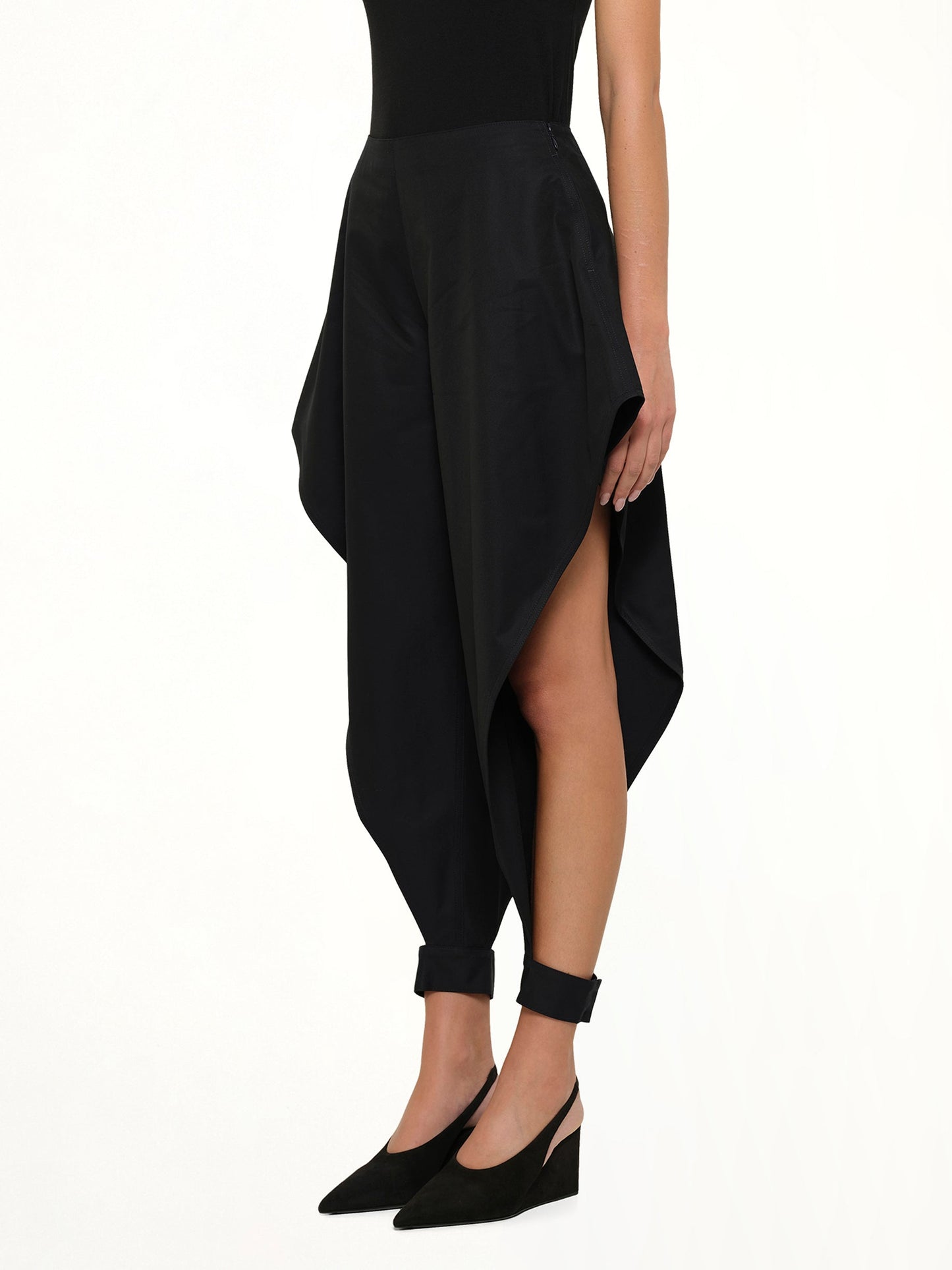 ALAIA Pointed Pants (Navy)