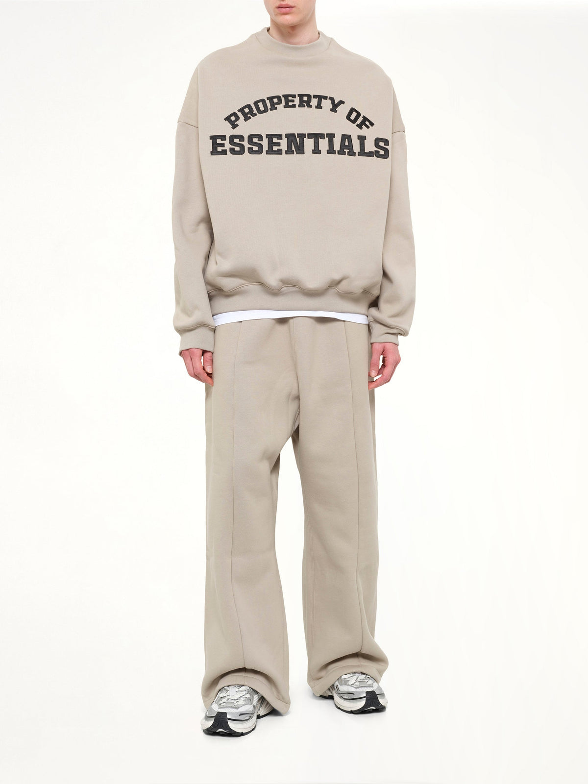 FEAR OF GOD ESSENTIALS Property Lounge Crewneck Sweatshirt (Grey)