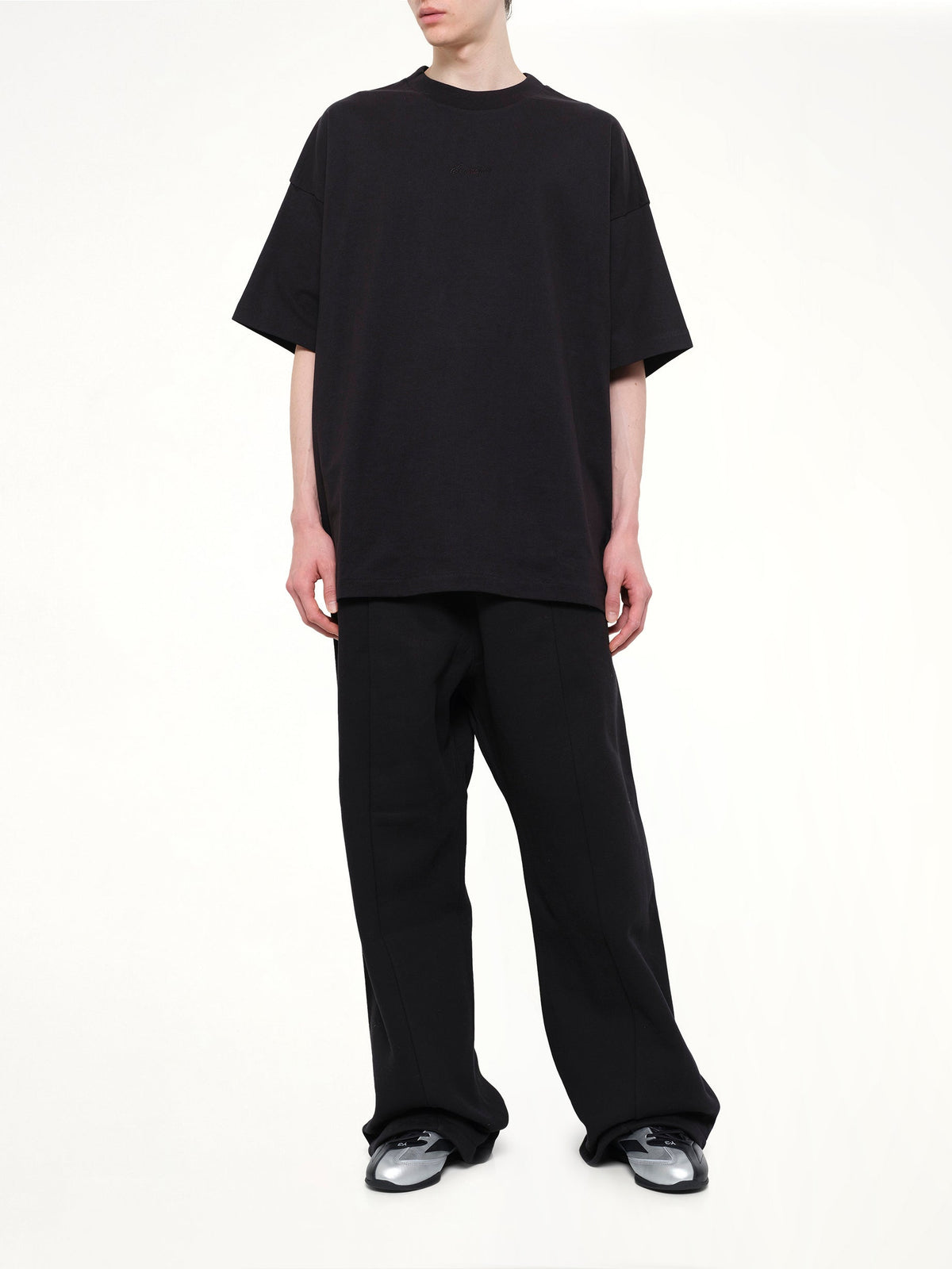 FEAR OF GOD ESSENTIALS Signature 90's Short Sleeve T-Shirt (Black)