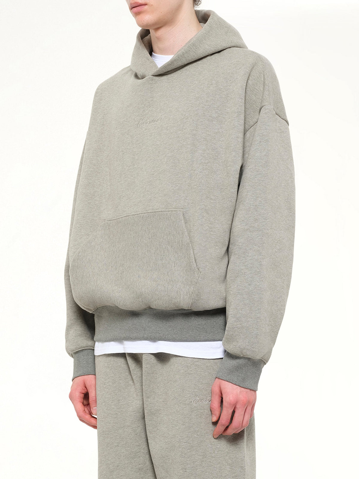 FEAR OF GOD ESSENTIALS Signature Classic Hoodie (Grey)