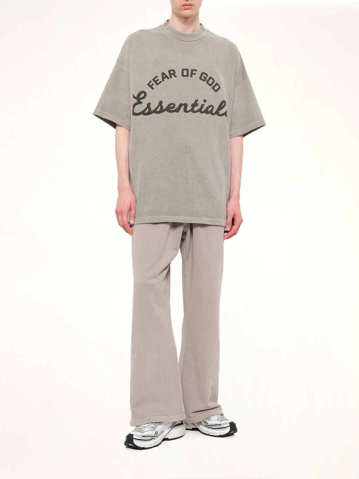 FEAR OF GOD ESSENTIALS Training 90's Short Sleeve T-Shirt (Grey)