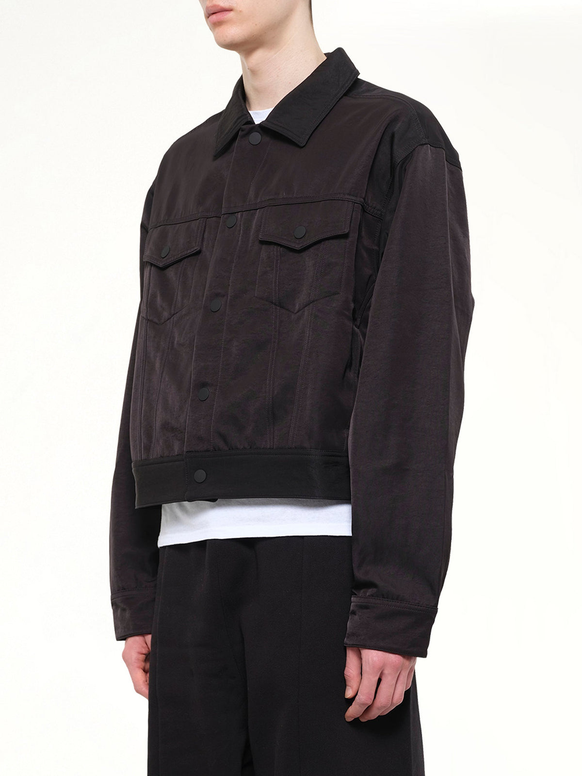 FEAR OF GOD ESSENTIALS Trucker Jacket (Black)