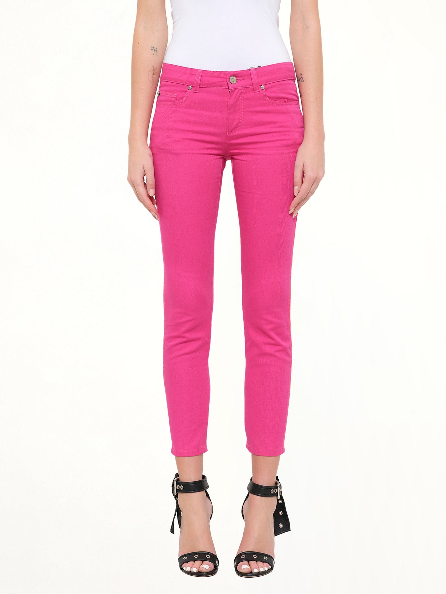 Image of a model wearing Pants. Product name - Alexander McQueen Pants in Bouganv colour by brand - ALEXANDER MCQUEEN
