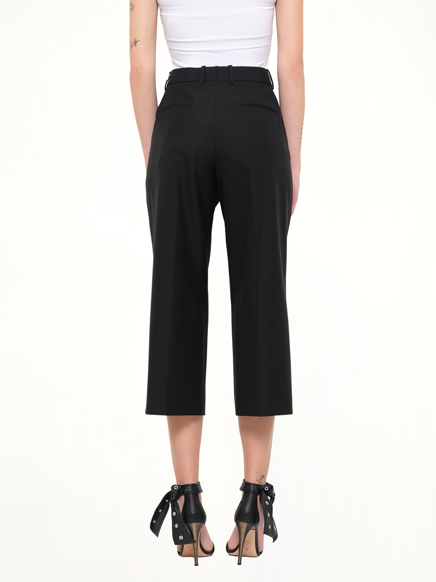 GIVENCHY Short Wool Pants (Black)