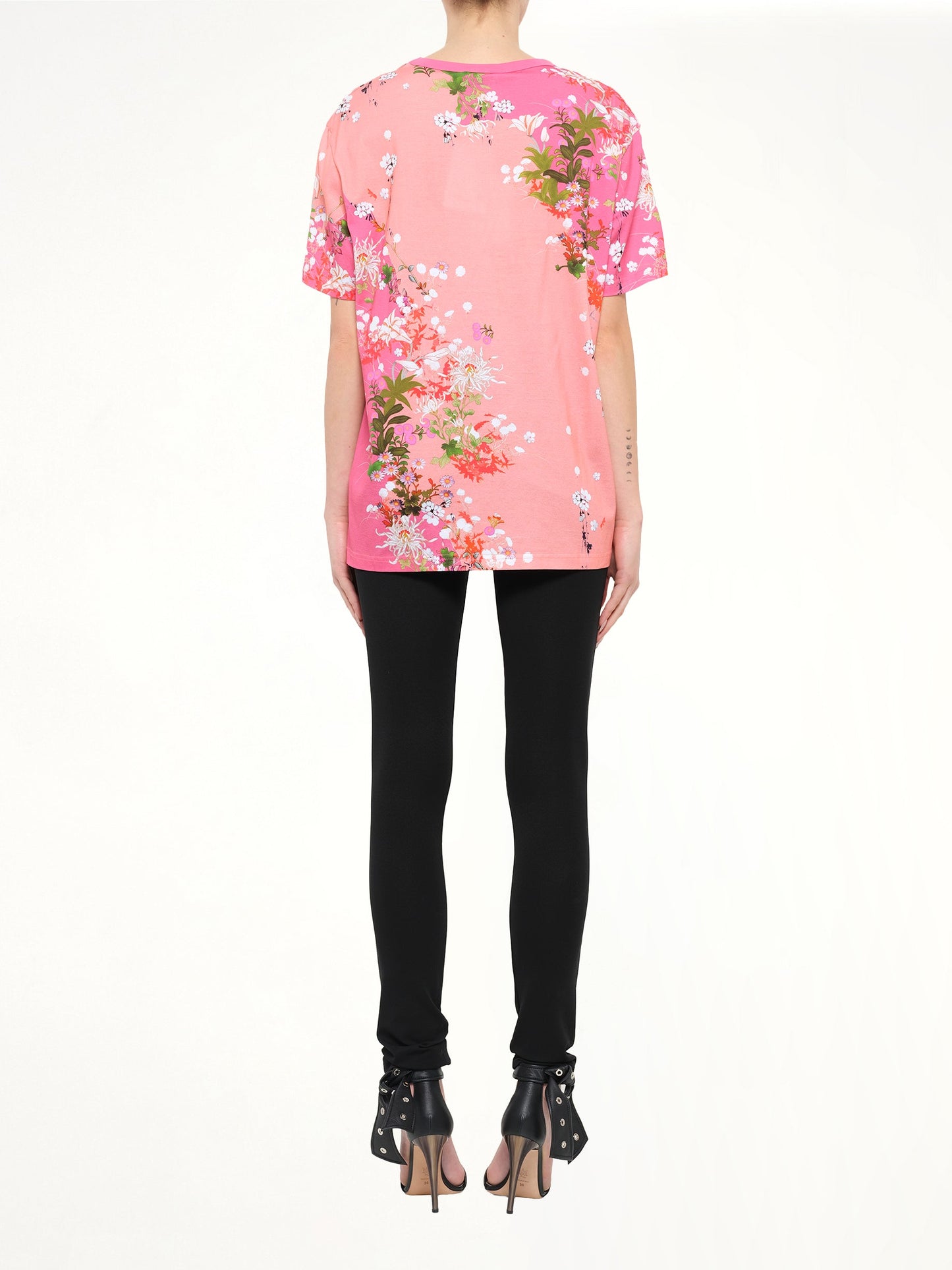 GIVENCHY Logo Flower T-Shirt (Pink)