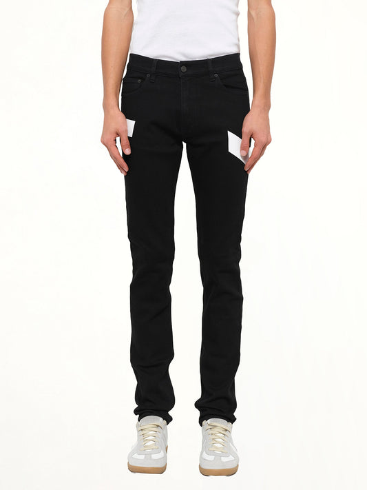 Image of a model wearing Pants. Product name - Graphic Tiger in Black colour by brand - KENZO