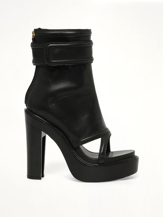 Image of Sneakers. Product name - Leather Shoes in Black colour by brand - GIVENCHY