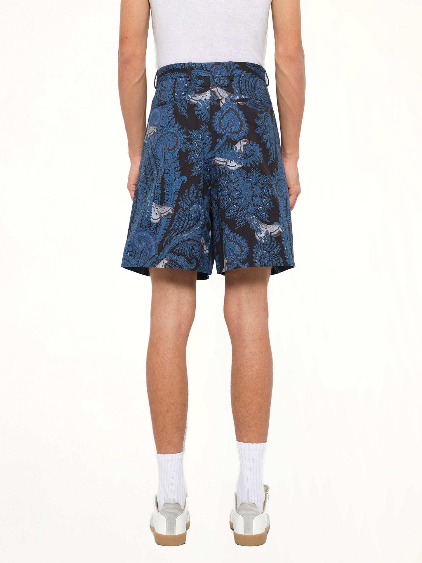 GIVENCHY Bermuda (415)