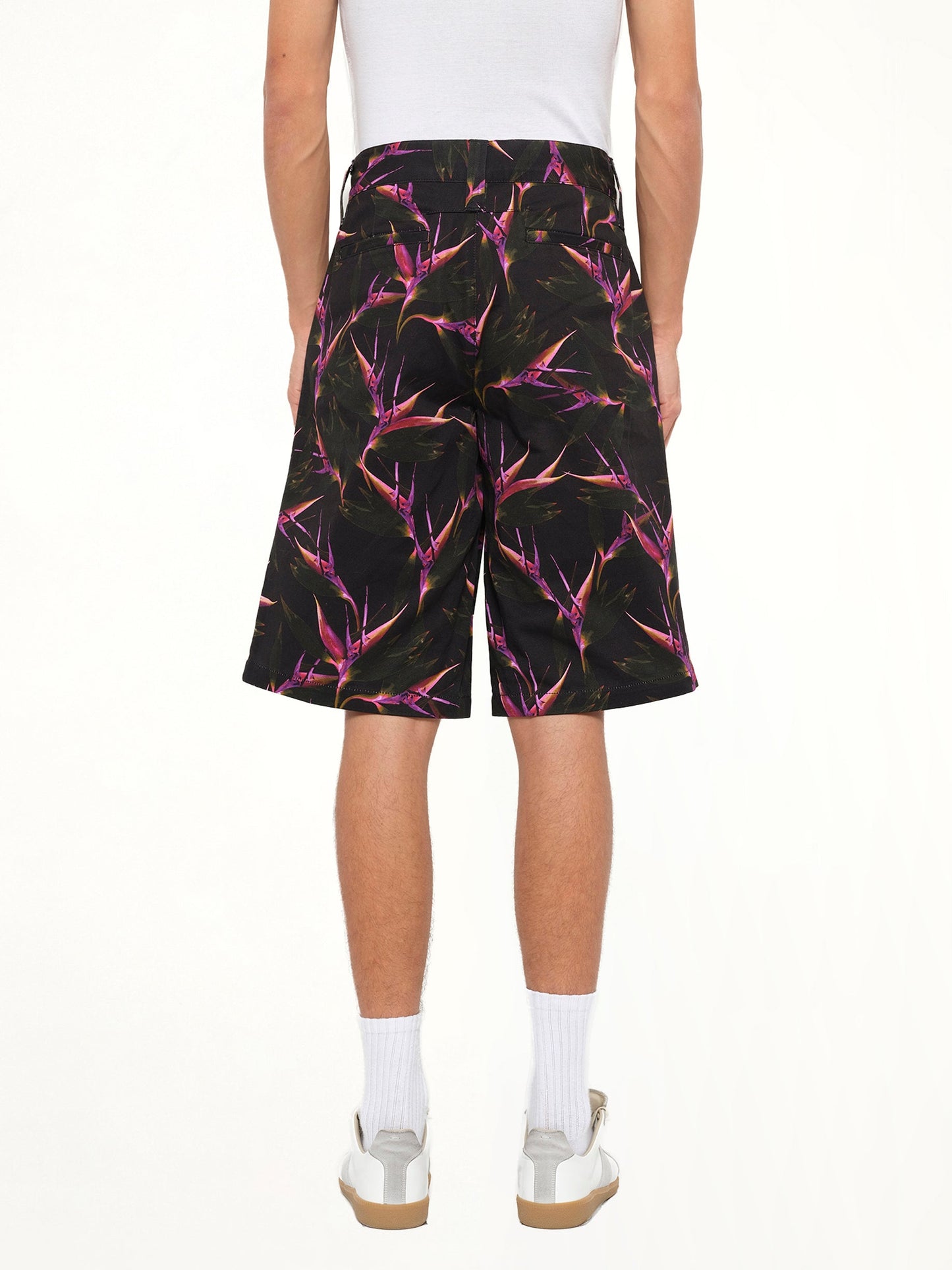 GIVENCHY Flower Shorts (Black)