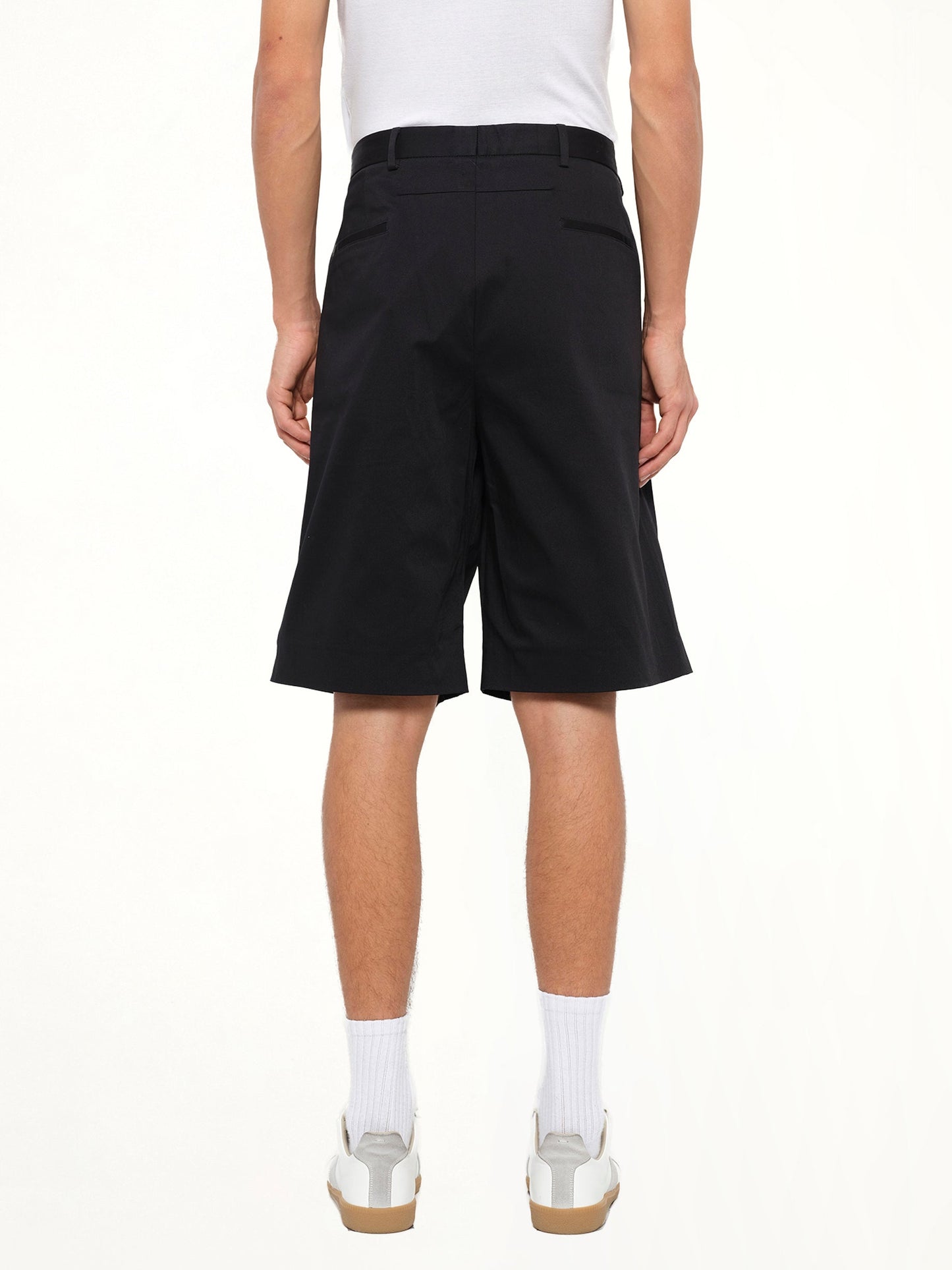 GIVENCHY Pockets Shorts (Black)