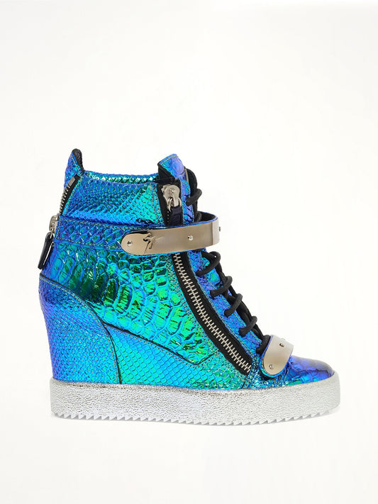 Image of Sneakers. Product name - Gollum Cangiante Sneaker in Black colour by brand - GIUSEPPE ZANOTTI
