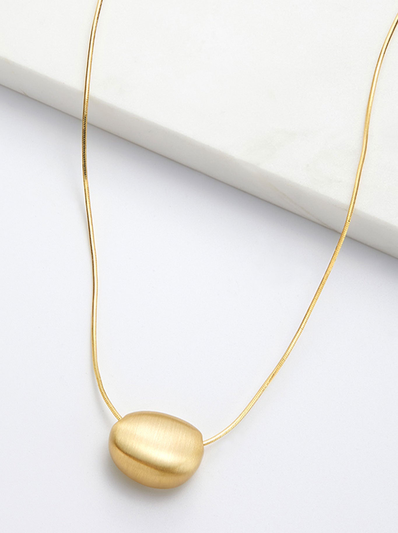 Image of Necklaces. Product name - ZAFINO STEPH BRUSHED NECKLACE in Gold colour by brand - Zafino