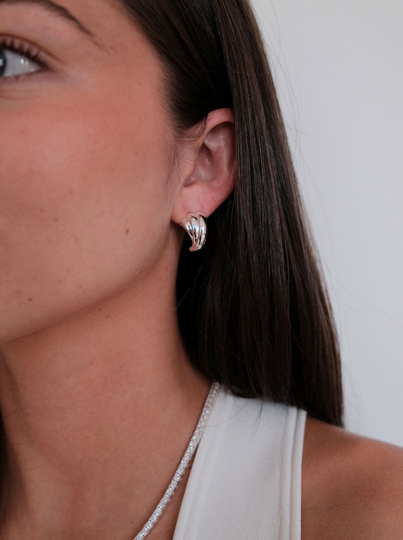 ZAFINO ROMY HOOP (Silver)