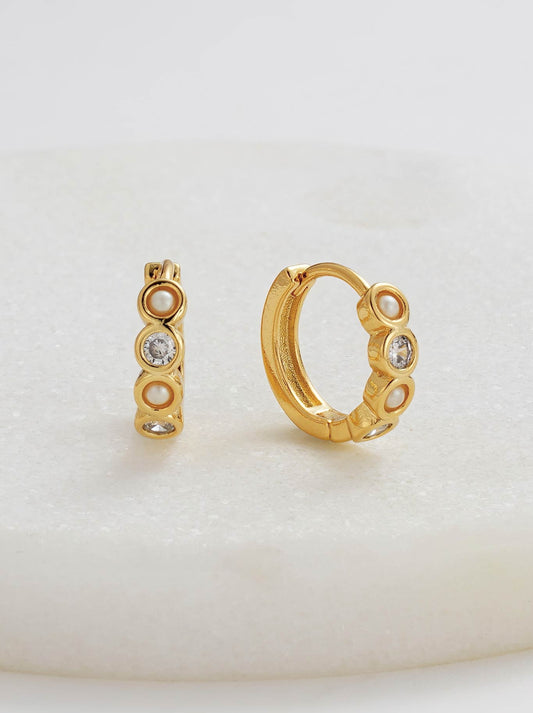 Image of Jewelry. Productname: ZAFINO ELLY HUGGIE in Gold colour by brand - Zafino