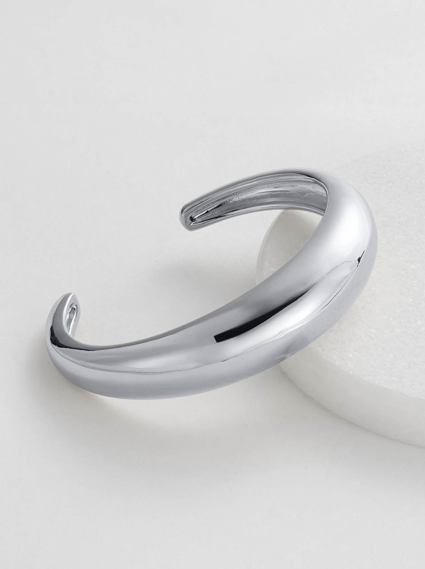 Image of Accessories. Productname: ZAFINO MEIKA BRACELET in Silver colour by brand - Zafino