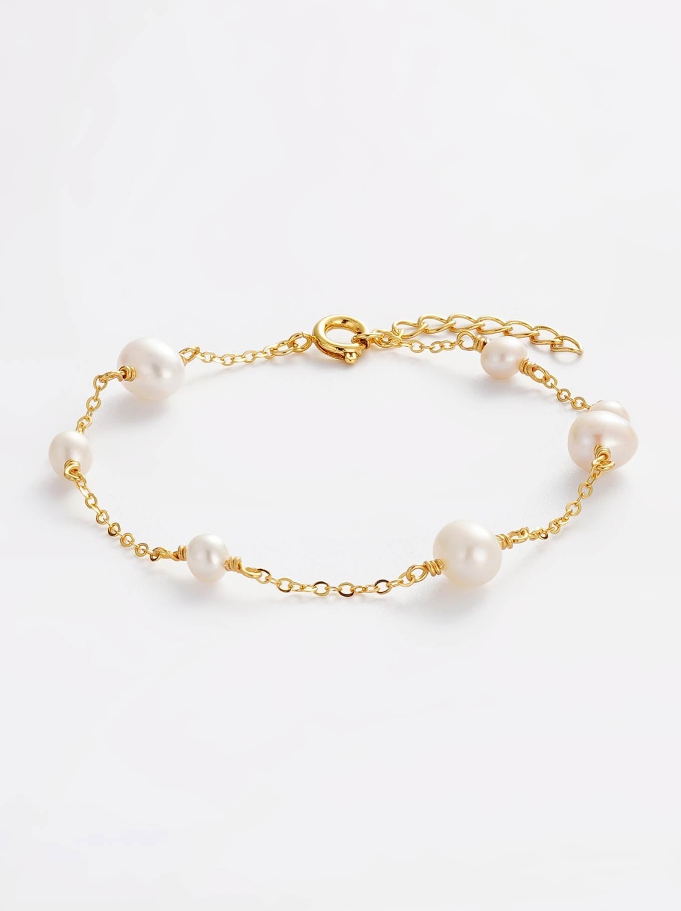 Image of Bracelets. Productname: Zafino Luna Pearl Bracelet in Gold colour by brand - Zafino