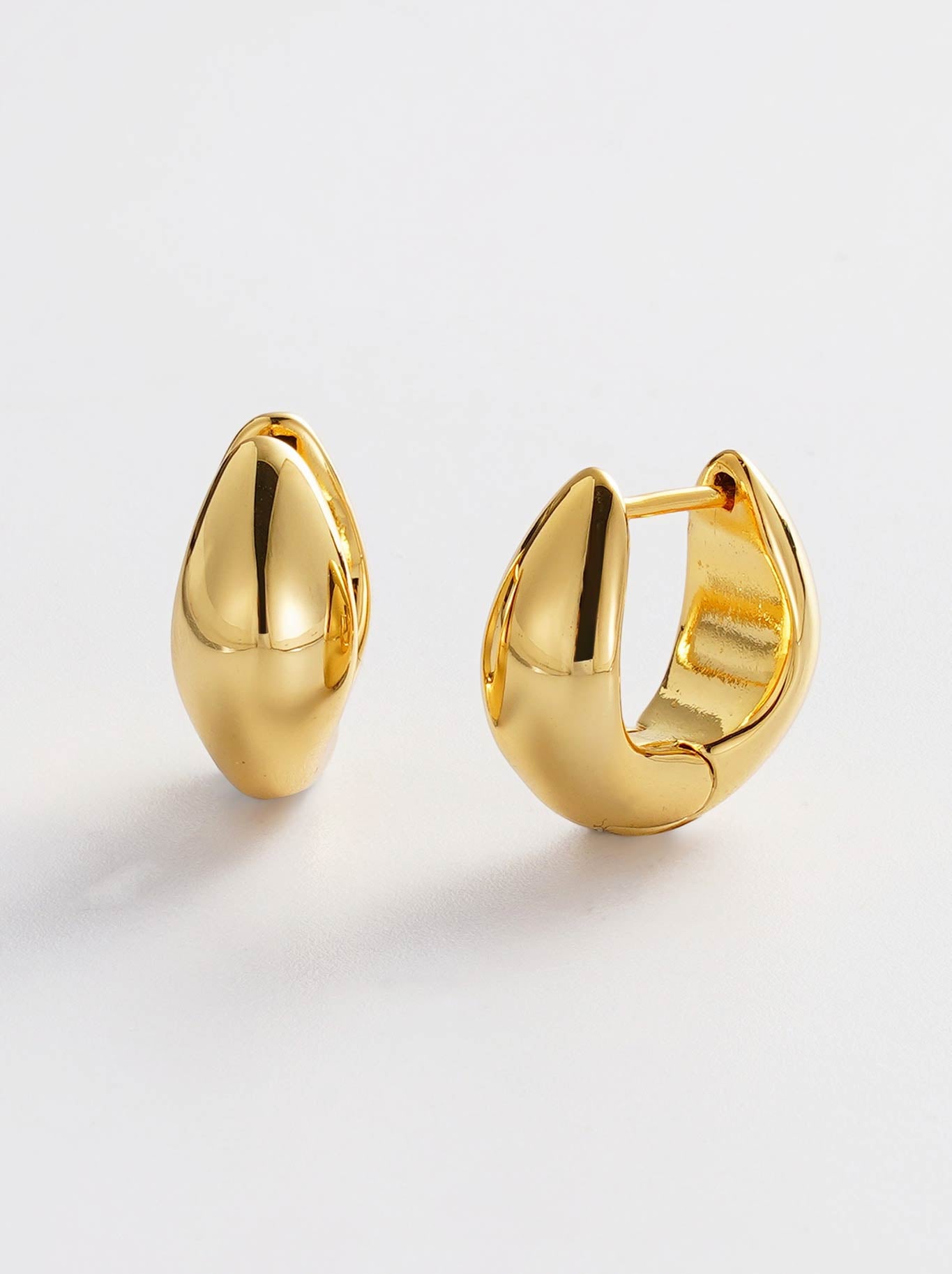 Image of Jewelry. Productname: Zafino Margot Hoop in Gold colour by brand - Zafino
