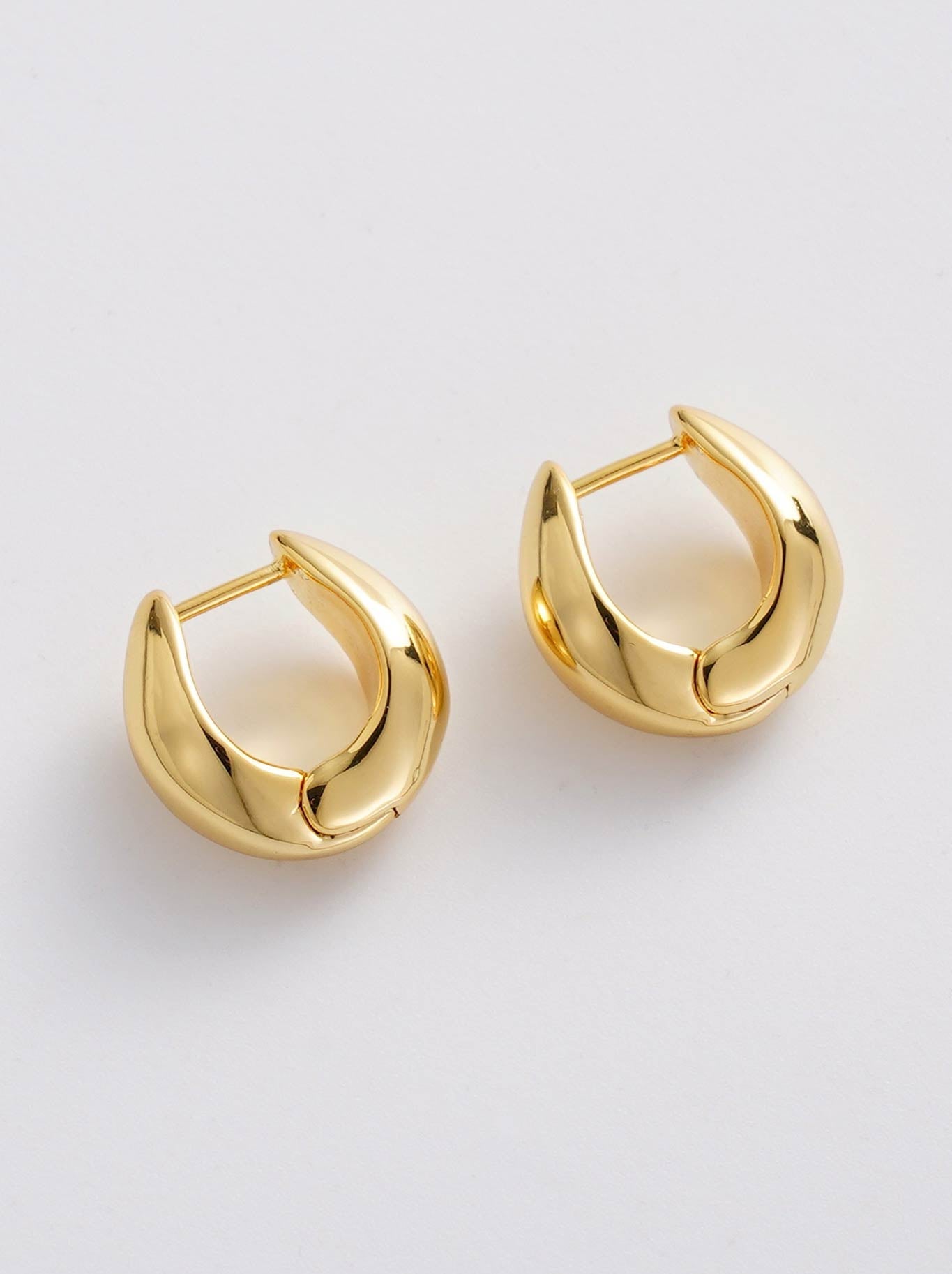 ZAFINO MARGOT HOOP (Gold)