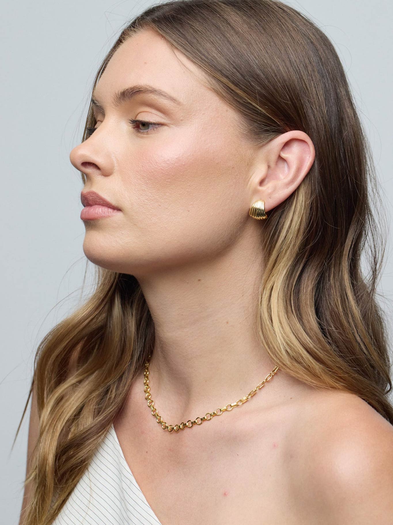 ZAFINO SASHA HOOP MEDIUM (Gold)