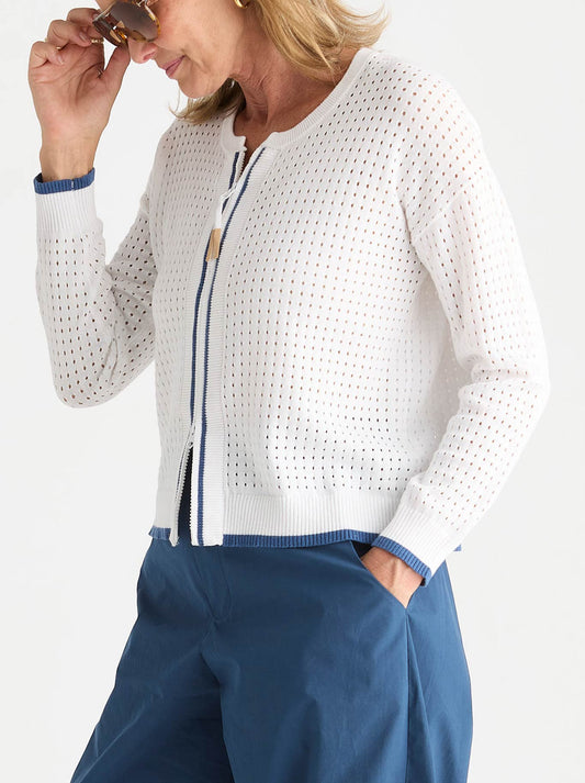 ZAKET & PLOVER POINTELLE ZIP CARDI (White)