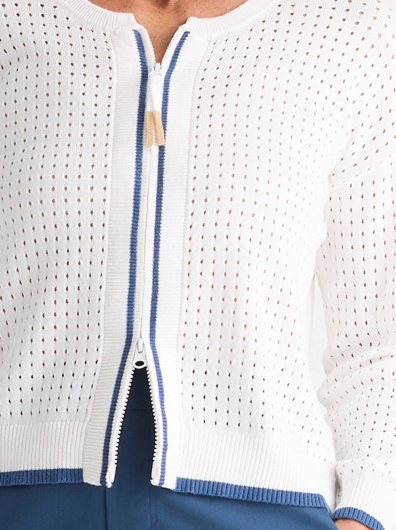 ZAKET & PLOVER POINTELLE ZIP CARDI (White)