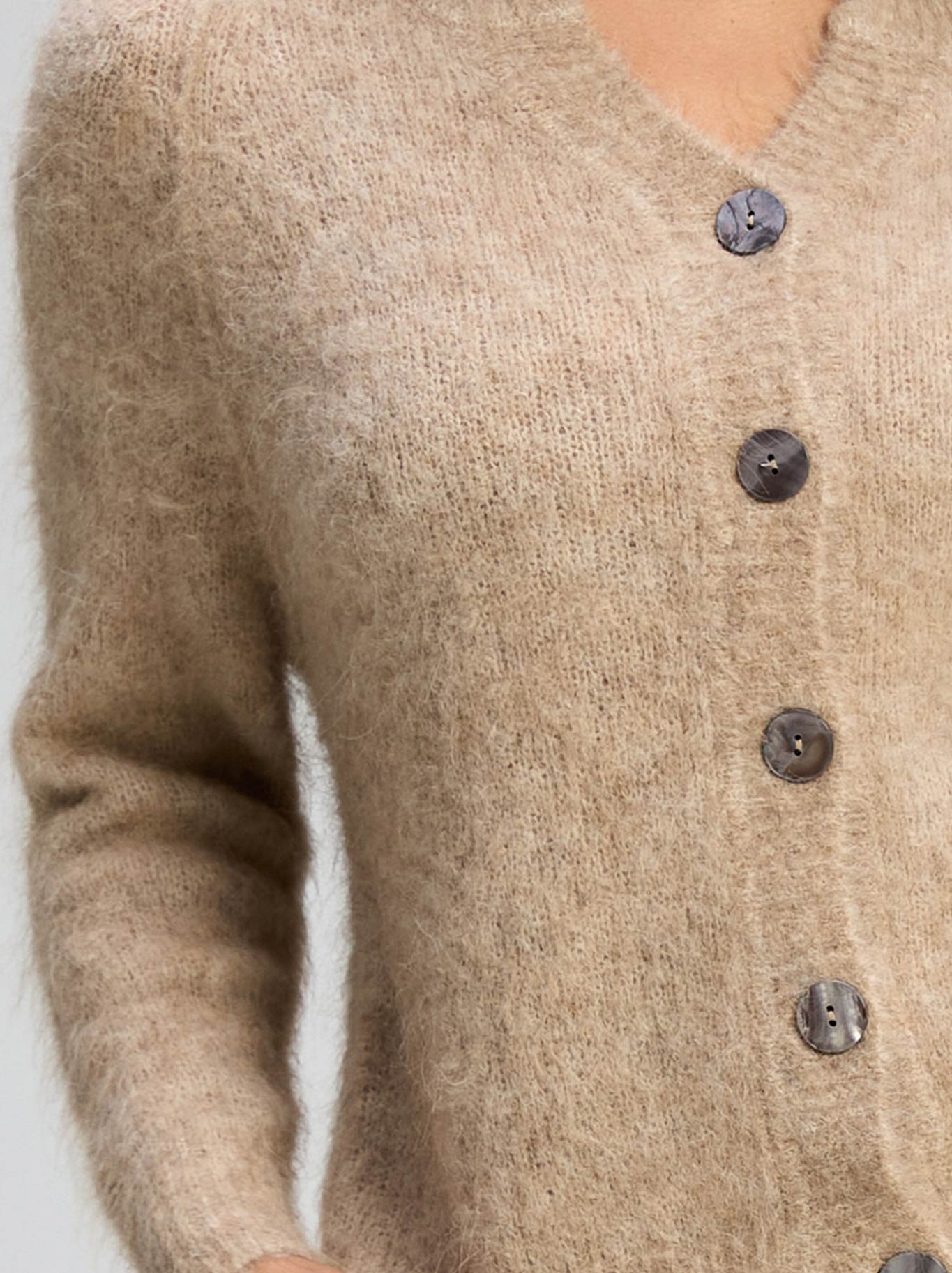 Zaket & Plover Alpaca Cardi (White)