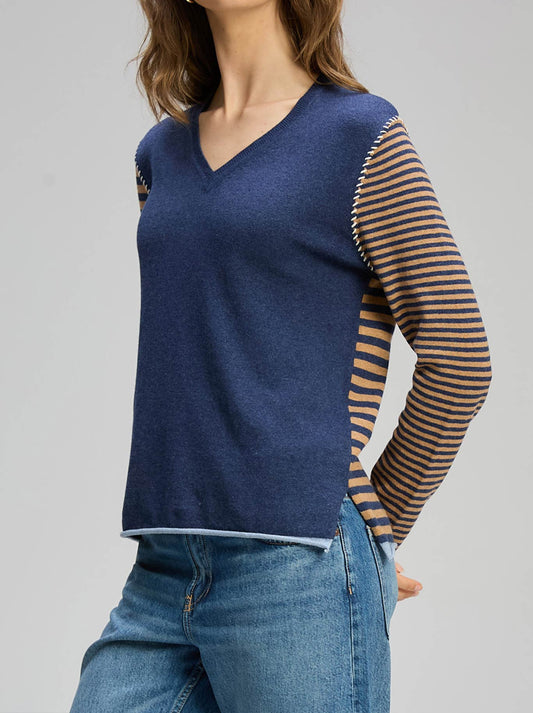 ZAKET & PLOVER VARIED STRIPE V-NECK (Denim)