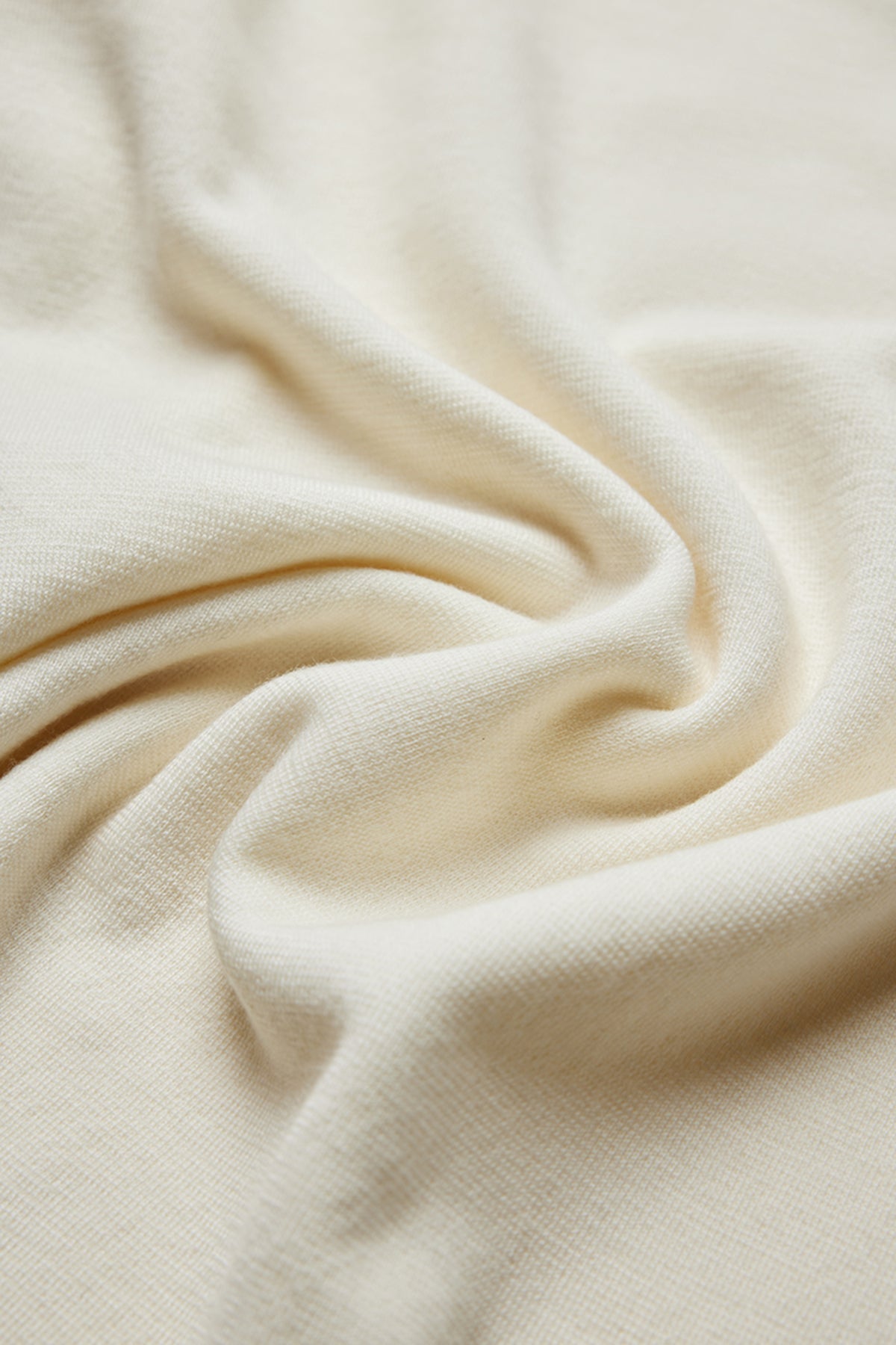 Anthony Squires Zip (White)