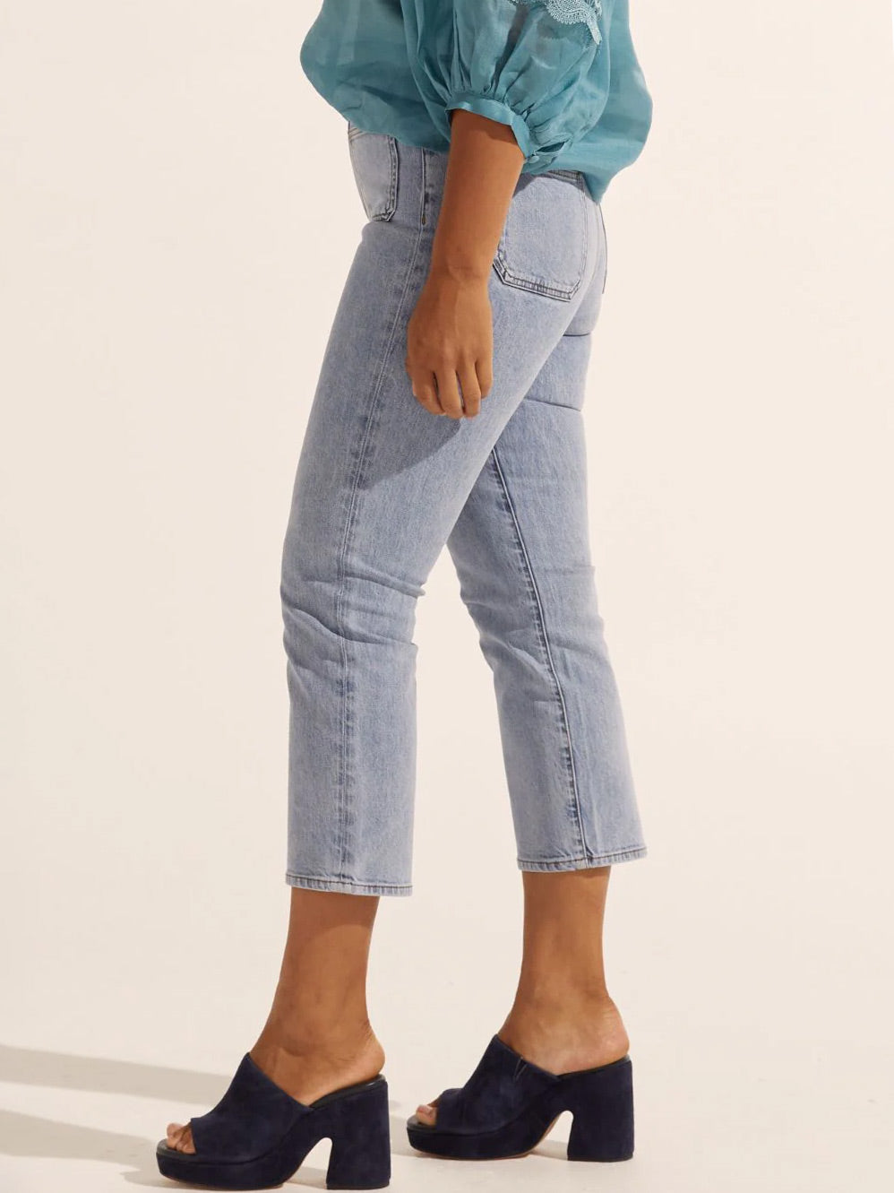 ZOE KRATZMANN COLLEGE JEAN (Wash)